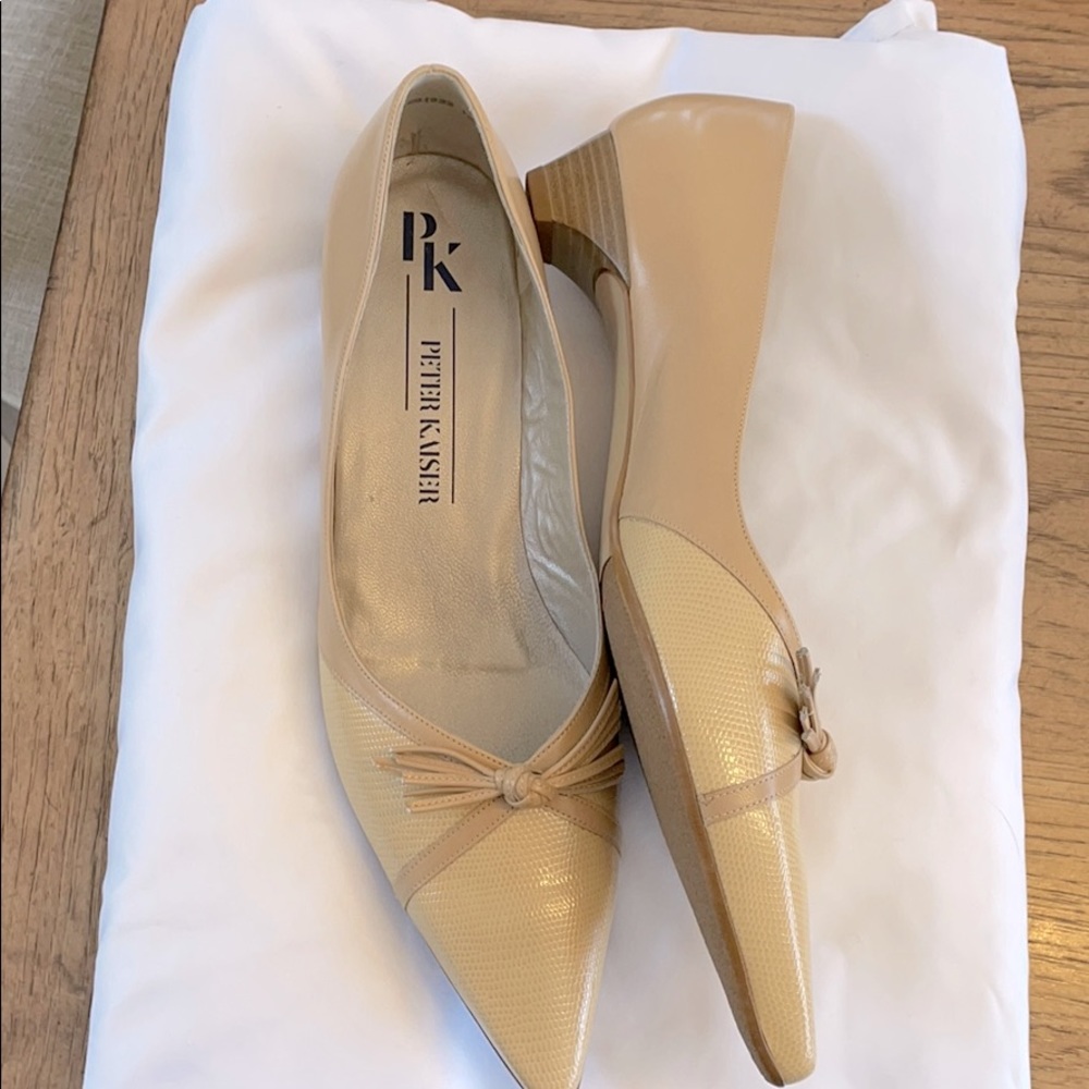 PETER KAISER BEIGE TONES POINTED TOE SHOES…